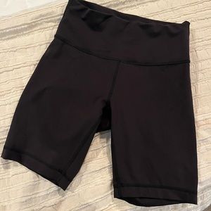Lululemon biker shorts like new worn twice